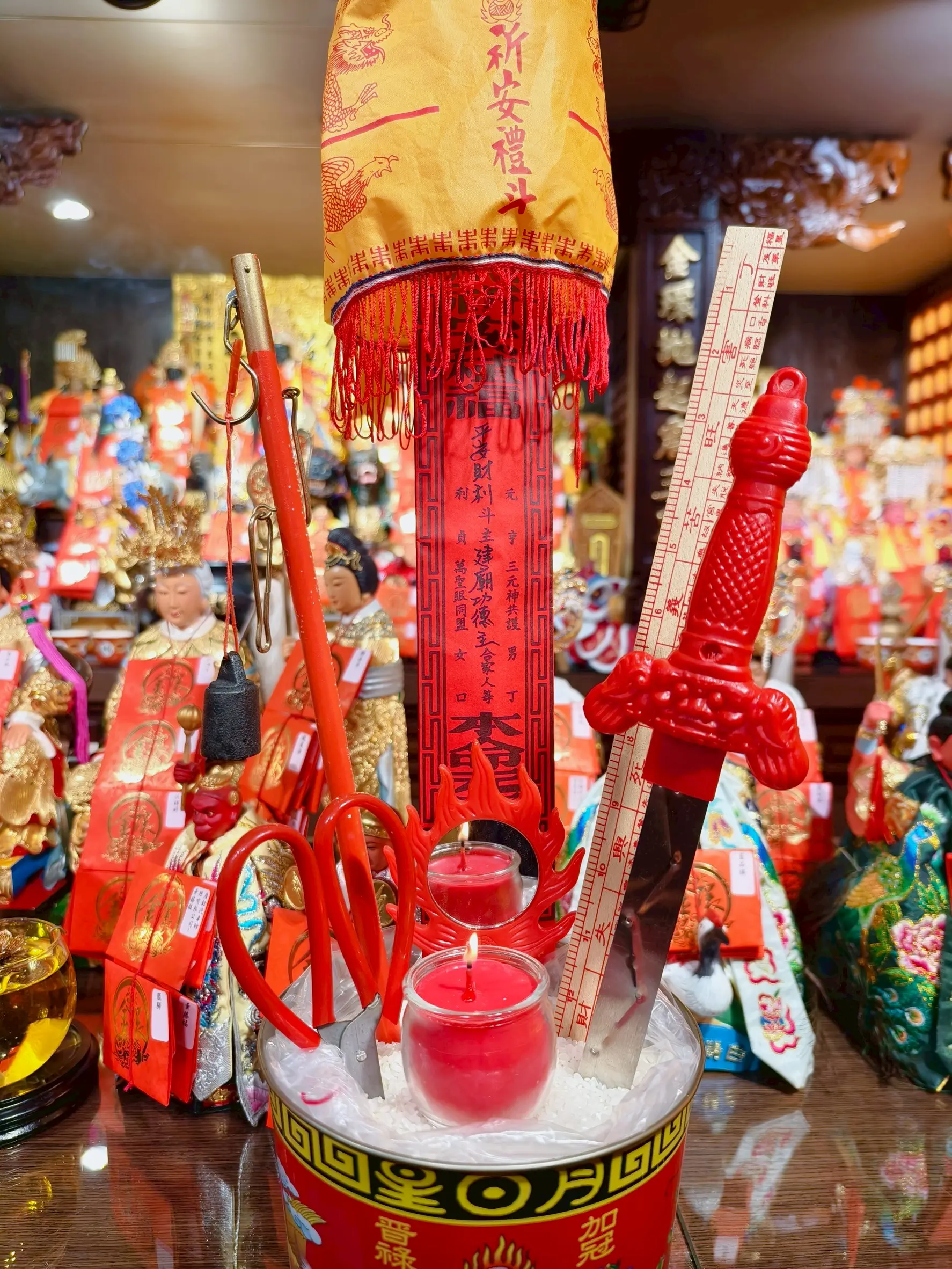 Line Album 貴人王點燈、初一 十五建廟 260304 3